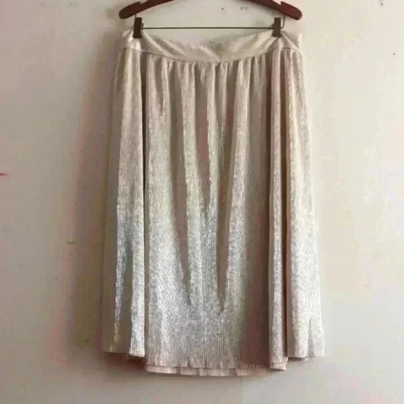 Who What Wear Gold A-Line Midi Skirt Pleated Casual - Picture 2 of 10